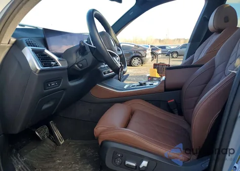 2025 BMW X5 xDrive50E z USA, uszkodzony, nr VIN 5UX43EU0XS9W89011